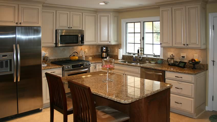 Small kitchen in Ocala, Florida